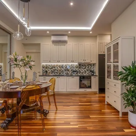 Suiteart 2 Exceptional *