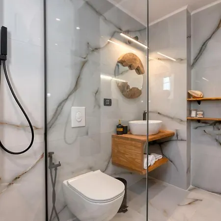 Suiteart 2 Exceptional Apartment