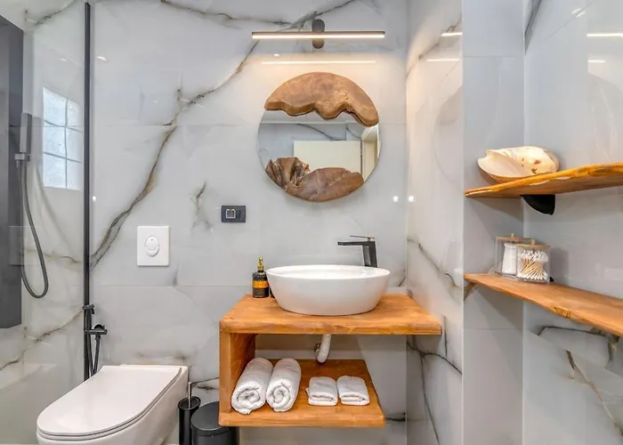 Suiteart 2 Exceptional * Chania (Crete)